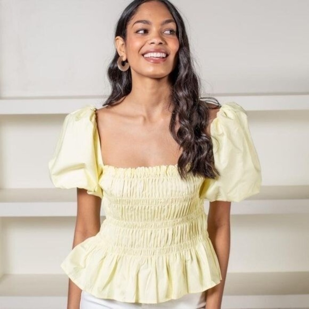 ASTR The Label Savina Top in Lemonade Size XL